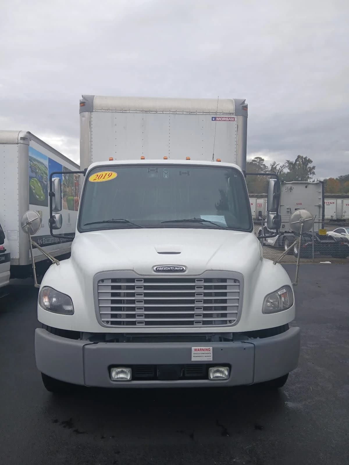2019 Freightliner M2 106