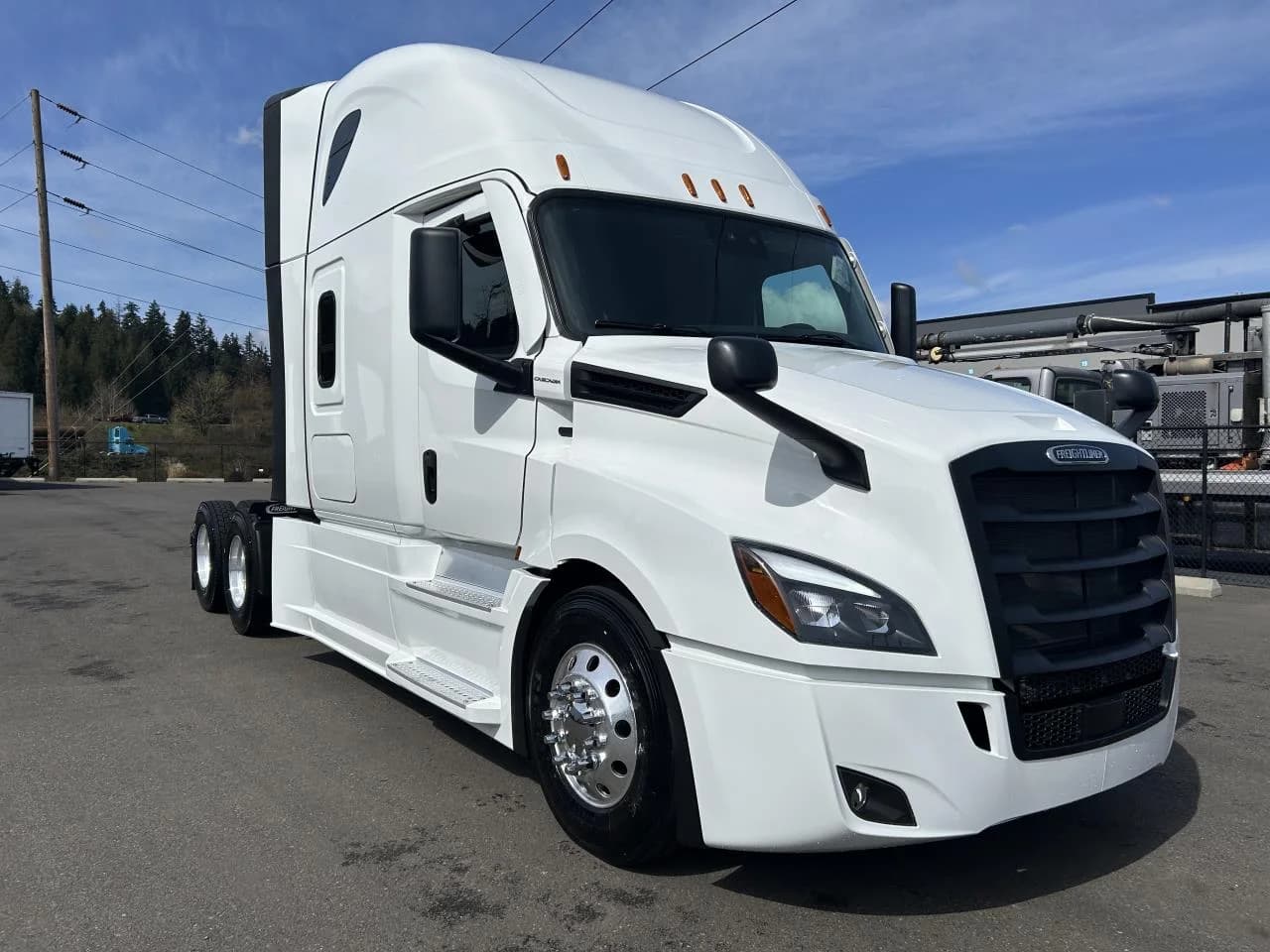 2027 Freightliner Cascadia