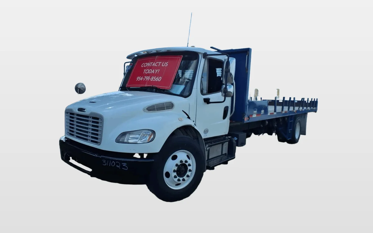 2015 Freightliner M2 106 — photo 1