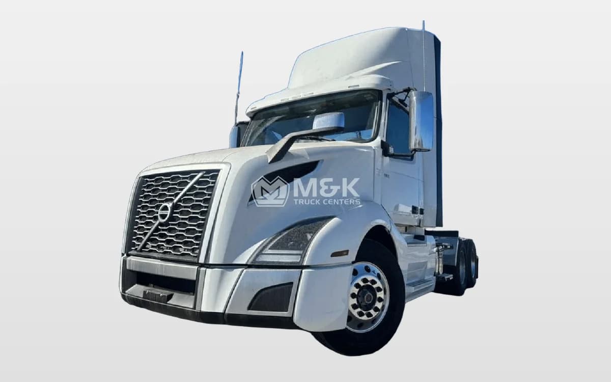 2021 Volvo VNL 300 — photo 1