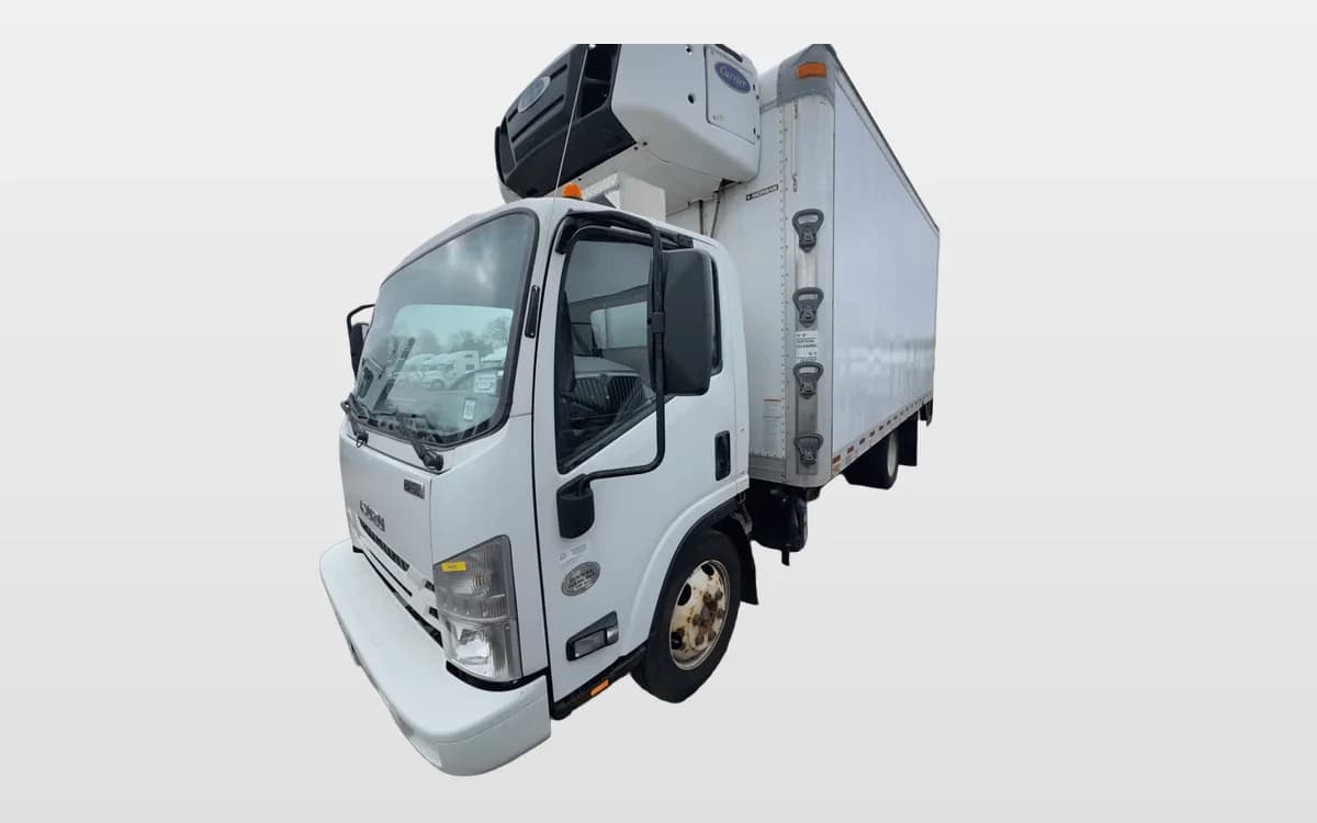 2018 Isuzu NPR — photo 1