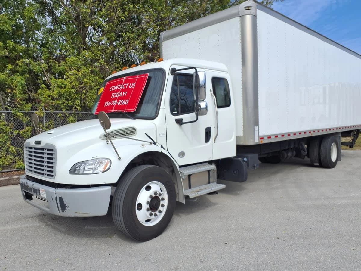 2021 Freightliner M2 106