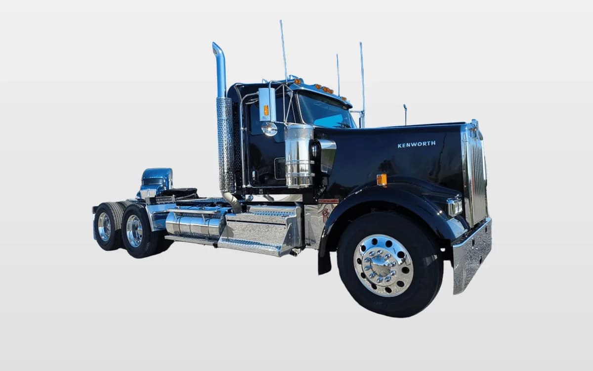2027 Kenworth W900 — photo 1