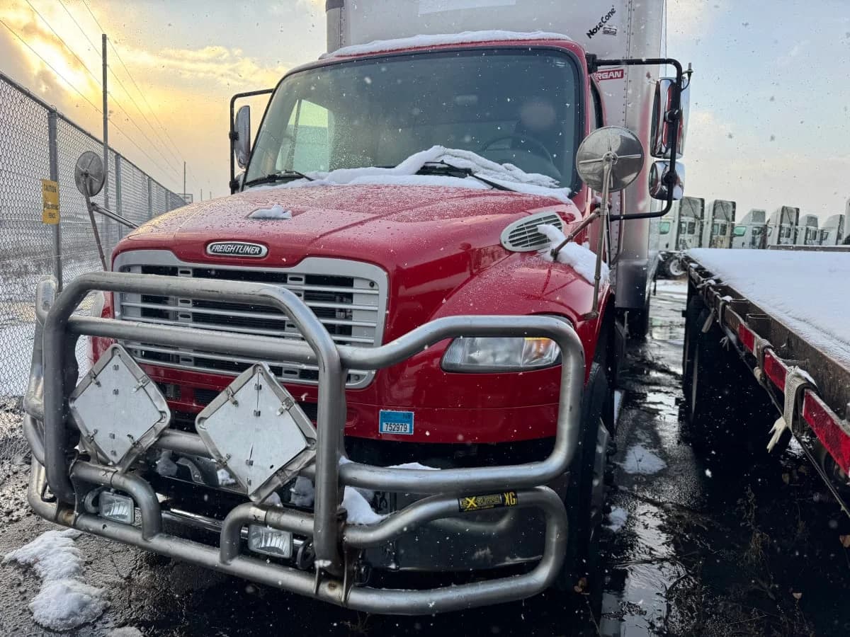 2019 Freightliner M2 106