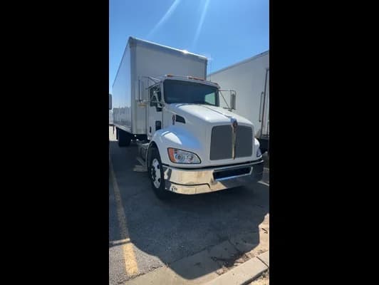 2023 Kenworth T270