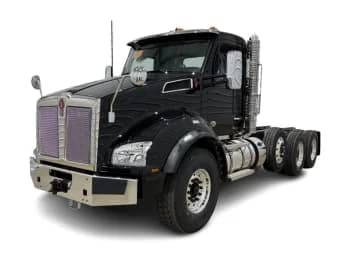 2027 Kenworth T880