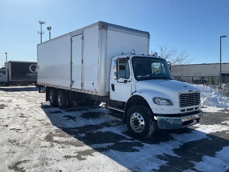 2018 Freightliner M2 106