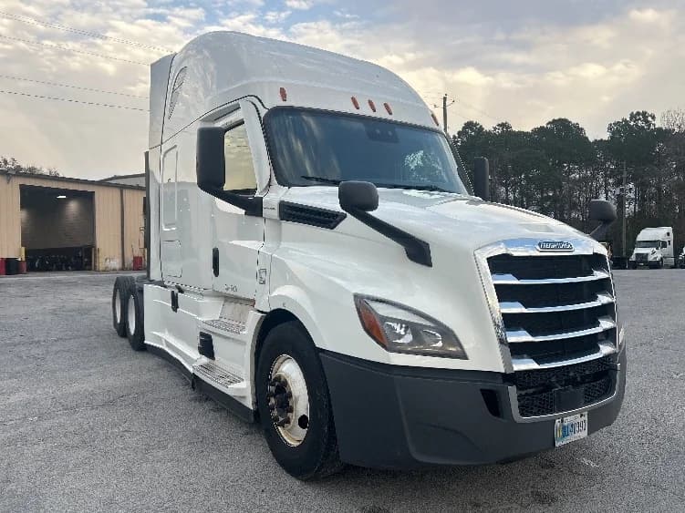2022 Freightliner Cascadia