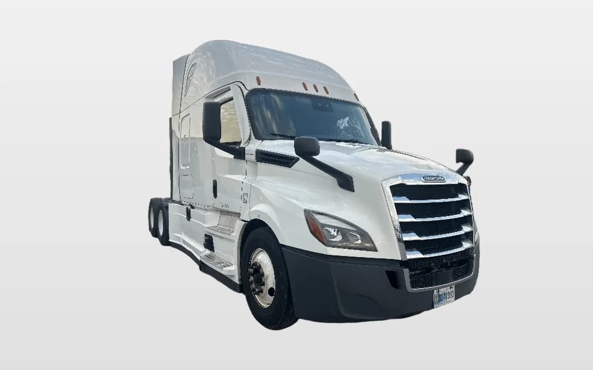 2022 Freightliner Cascadia — photo 1