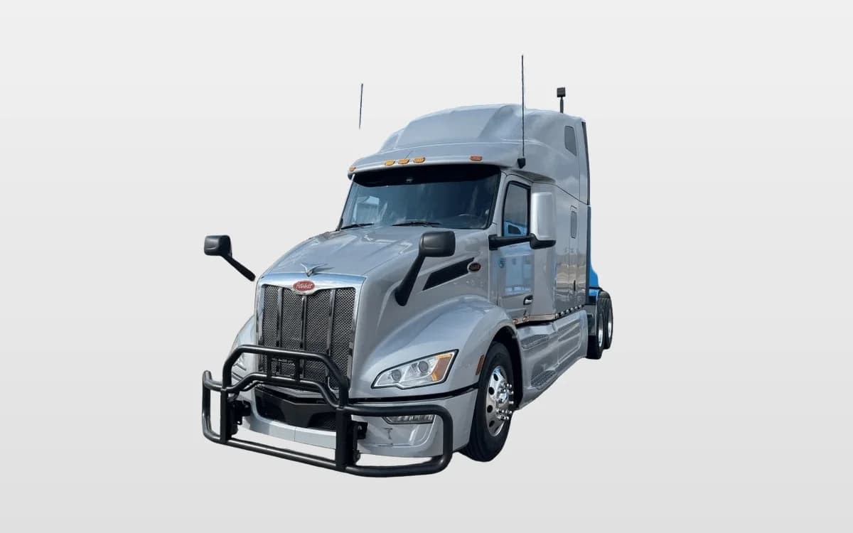 2023 Peterbilt 579 — photo 1