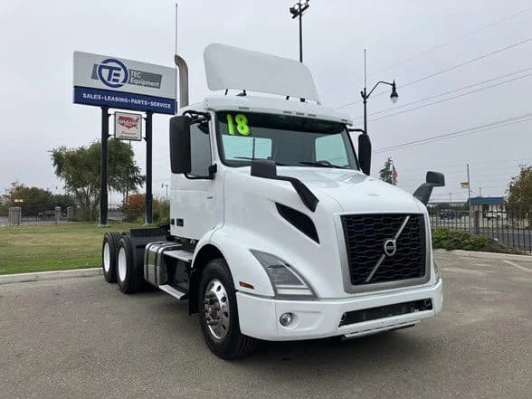 2018 Volvo VNR 640