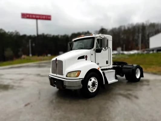 2010 Kenworth T370