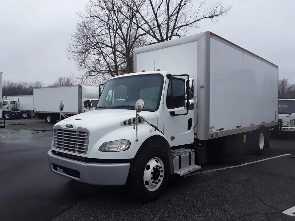 2018 Freightliner M2 106