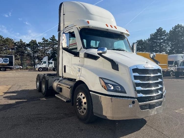 2021 Freightliner Cascadia