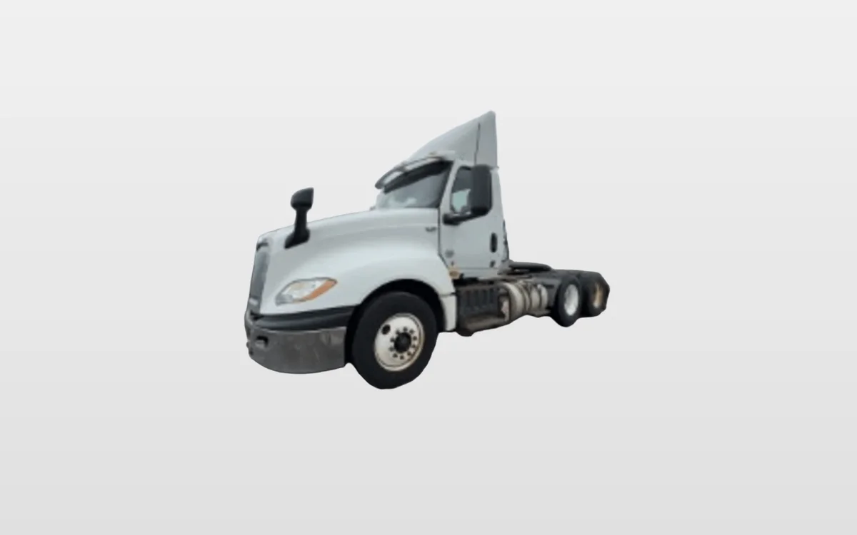 2021 International LT — photo 1