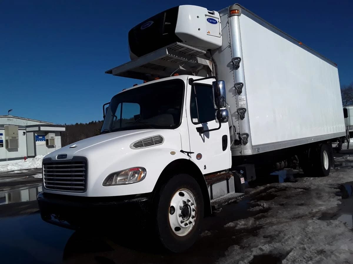 2015 Freightliner M2 106