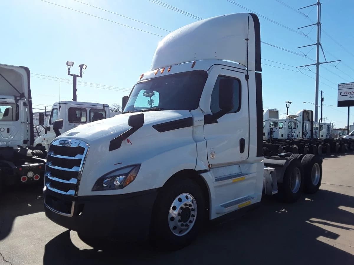 2022 Freightliner Cascadia