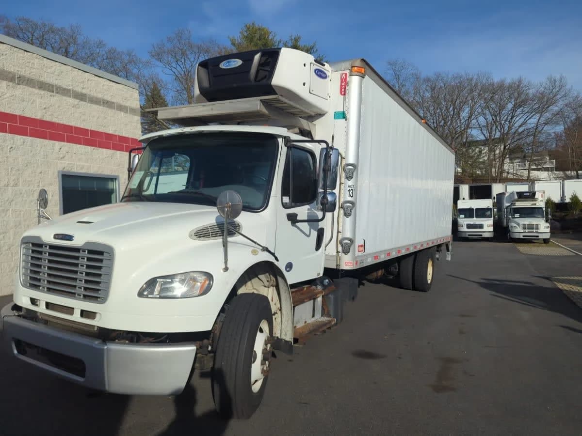 2018 Freightliner M2 106
