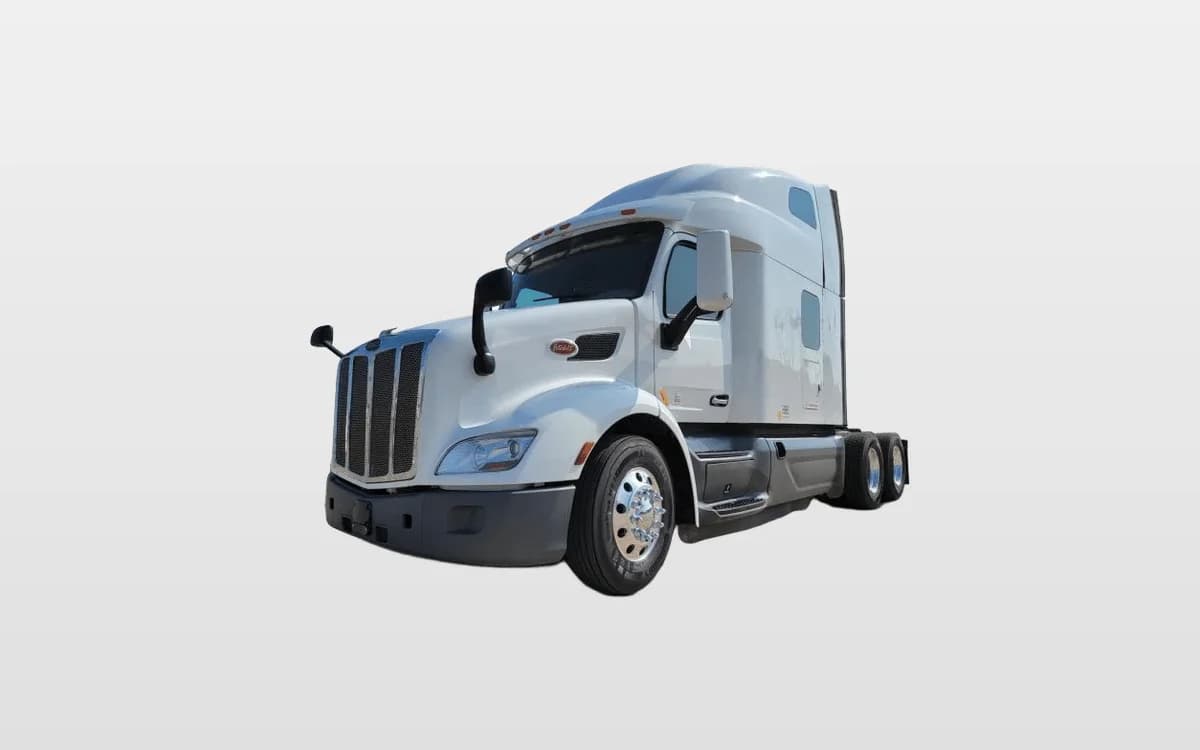 2021 Peterbilt 579 — photo 1