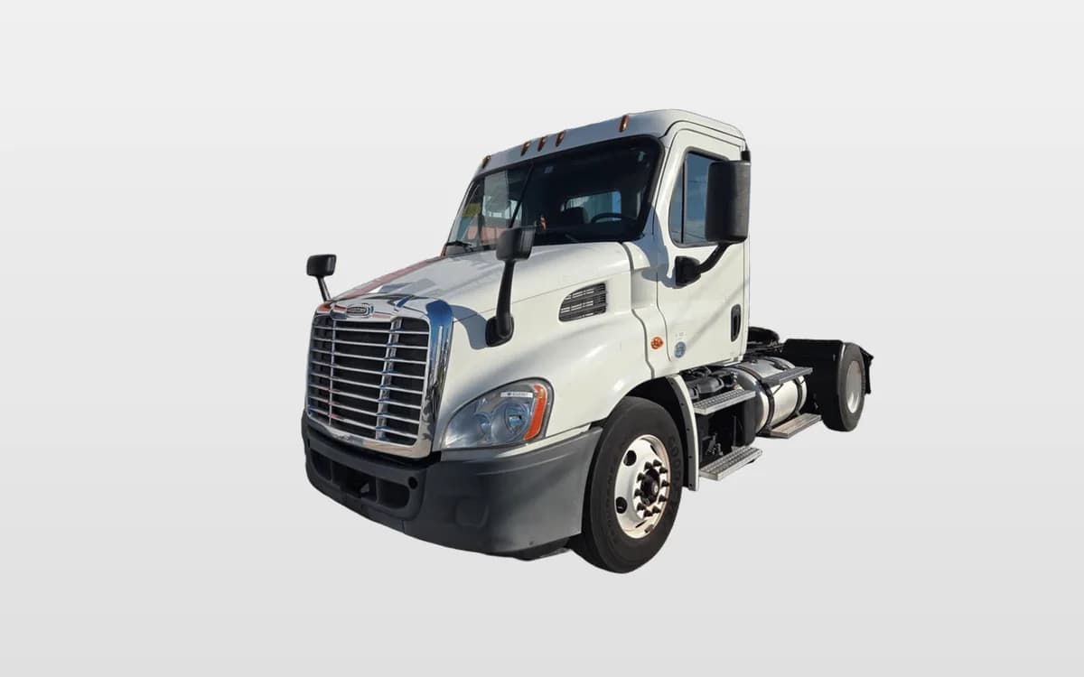 2016 Freightliner Cascadia — photo 1