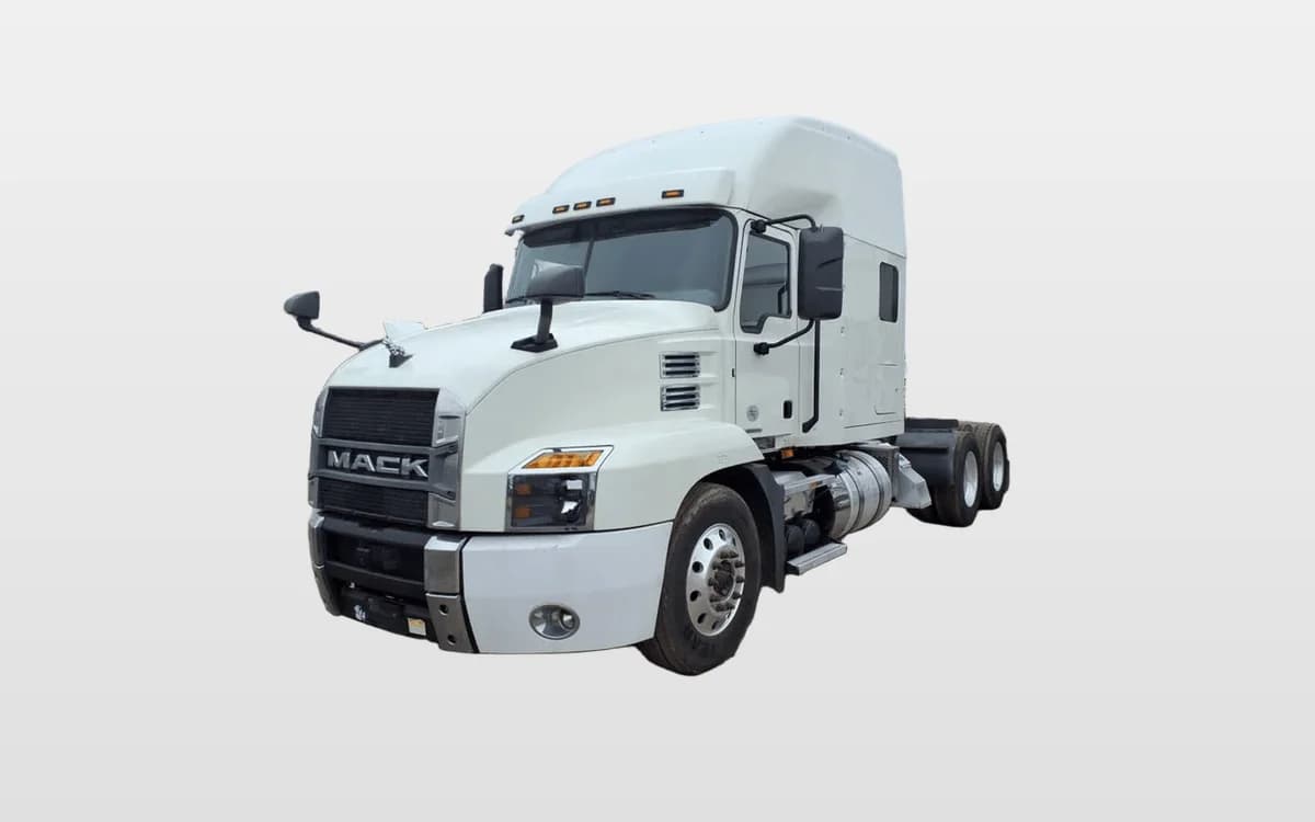 2020 Mack Anthem — photo 1