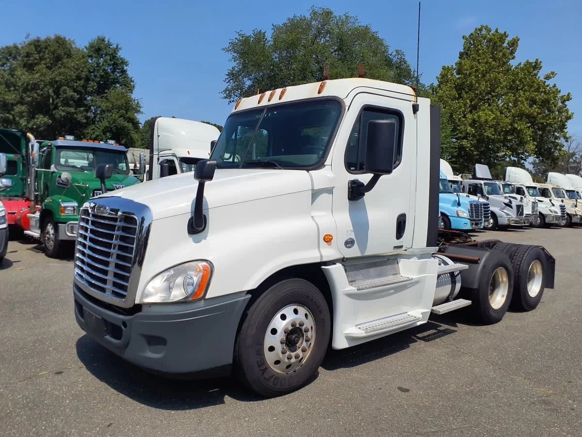 2016 Freightliner Cascadia