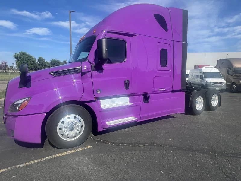 2024 Freightliner Cascadia