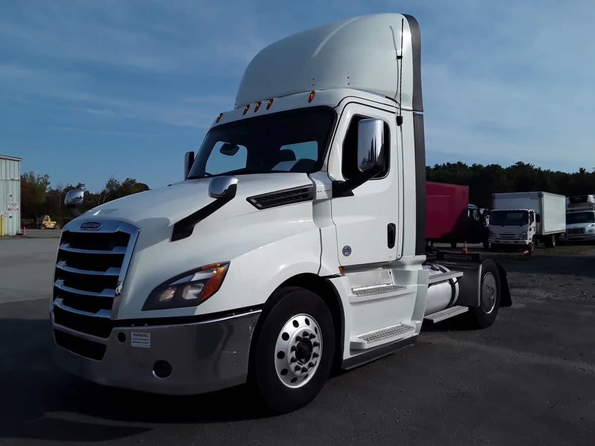 2020 Freightliner Cascadia