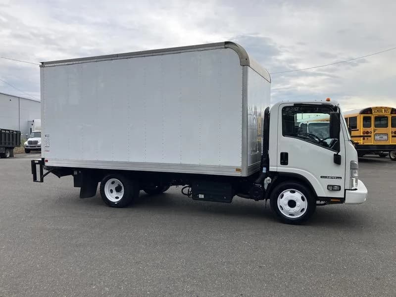 2023 Isuzu NPR