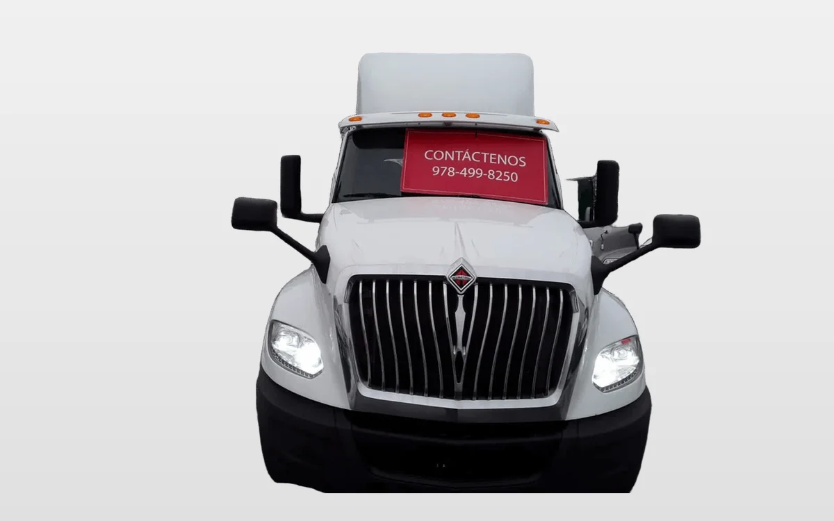 2019 International LT — photo 1