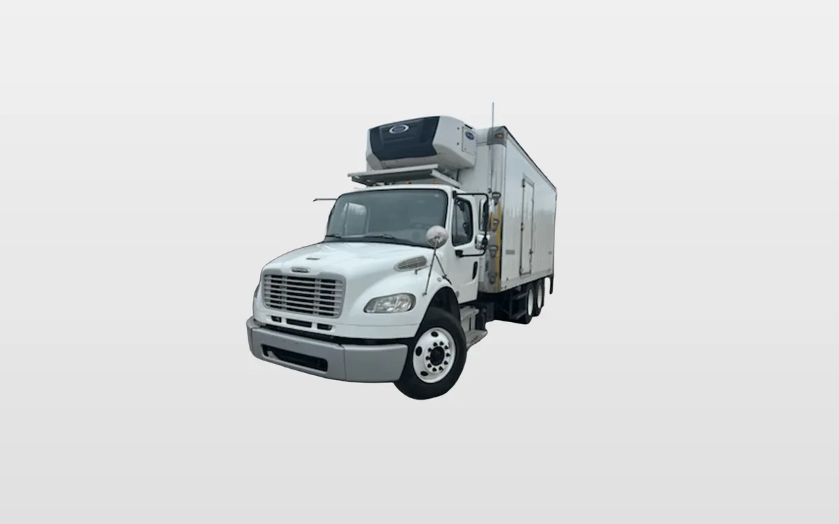2014 Freightliner M2 106 — photo 1