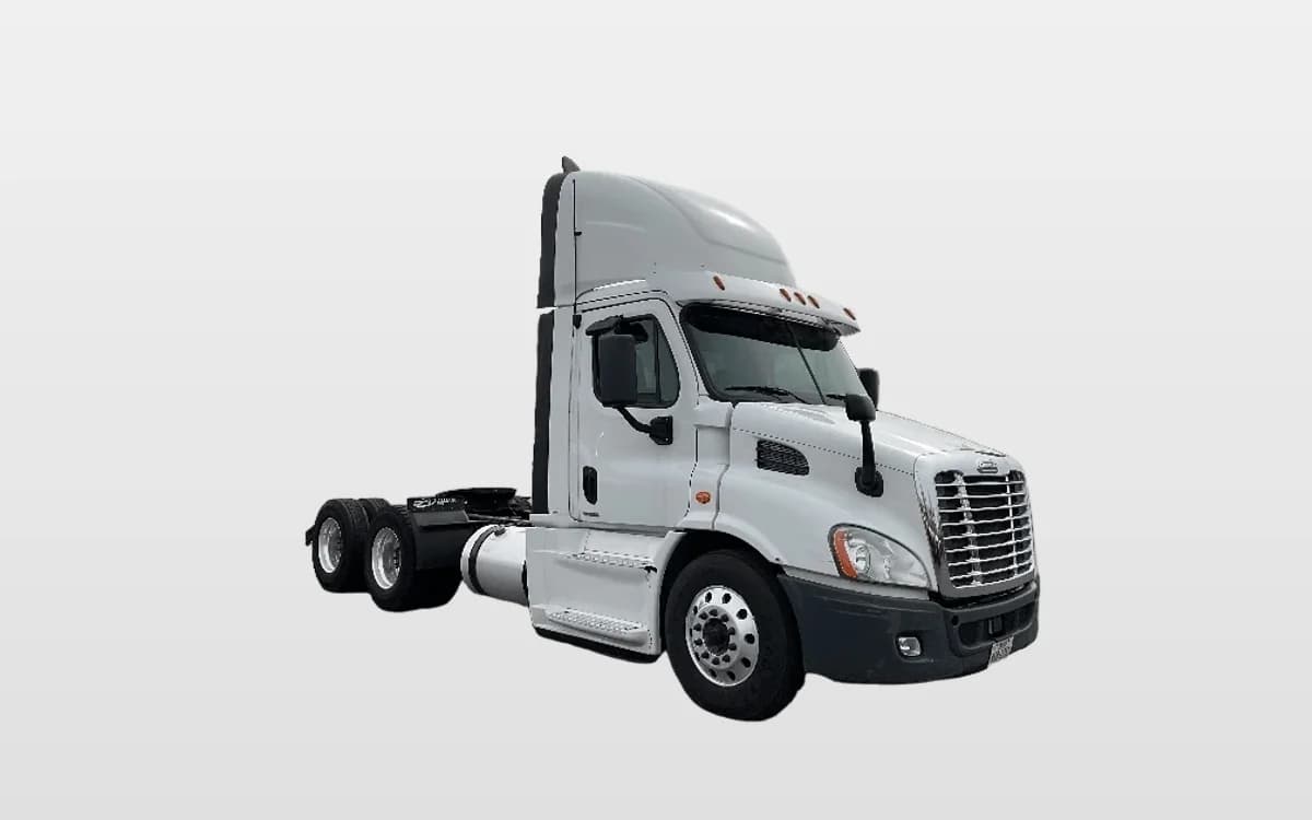 2016 Freightliner Cascadia — photo 1