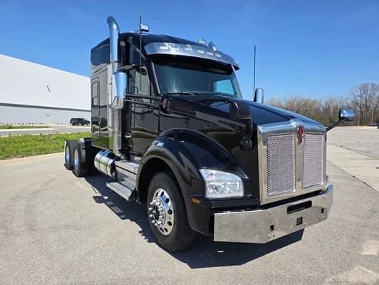 2022 Kenworth T880