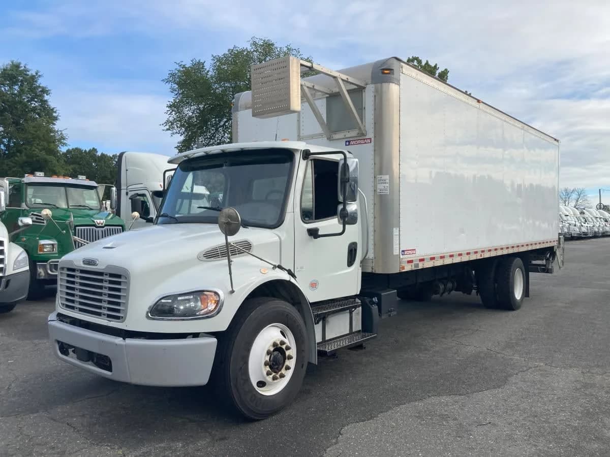 2020 Freightliner M2 106