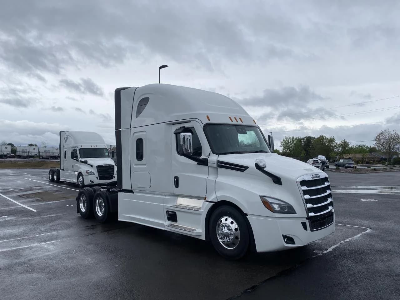 2027 Freightliner Cascadia
