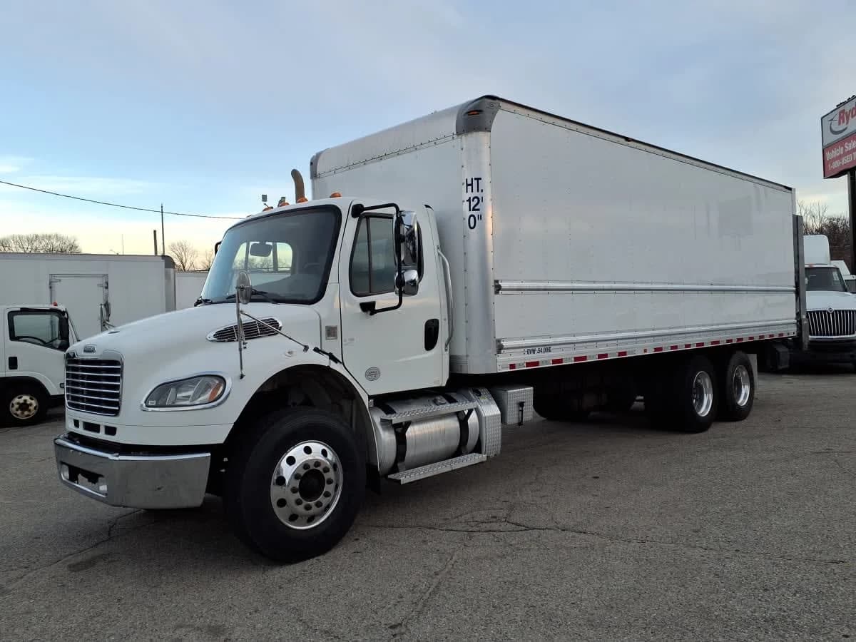 2020 Freightliner M2 106