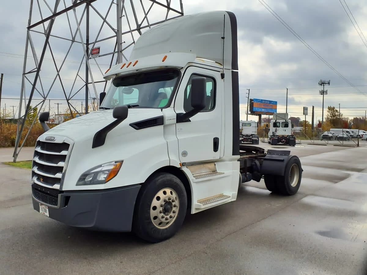 2020 Freightliner Cascadia