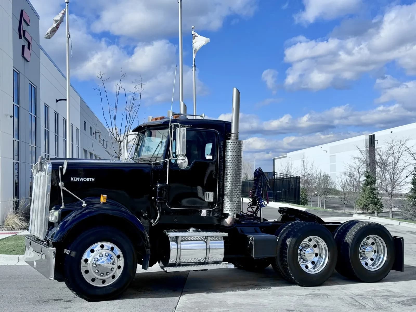 1999 Kenworth W900