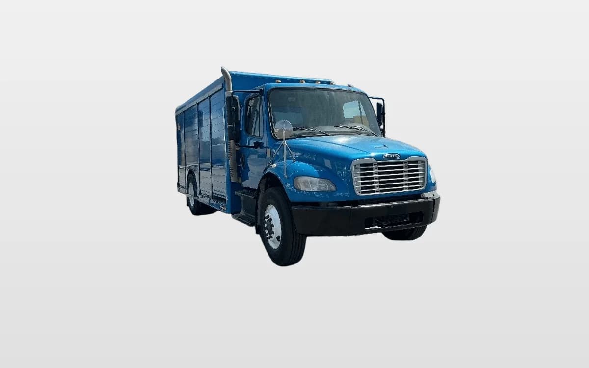 2020 Freightliner M2 106 — photo 1