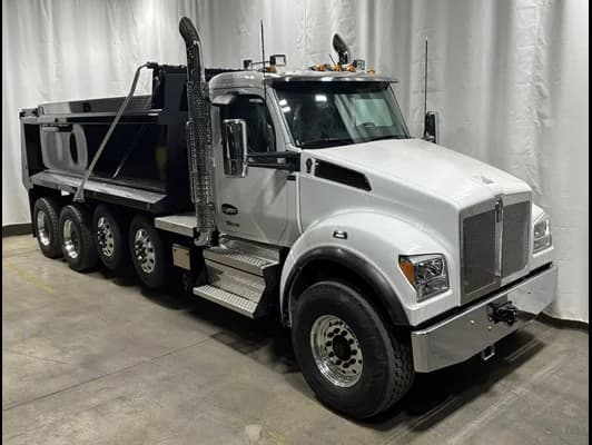 2026 Kenworth T880