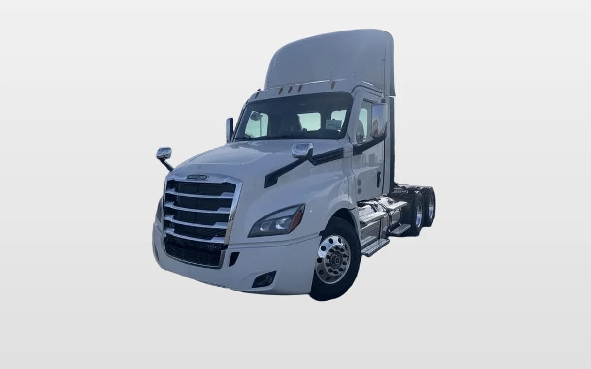 2027 Freightliner Cascadia — photo 1