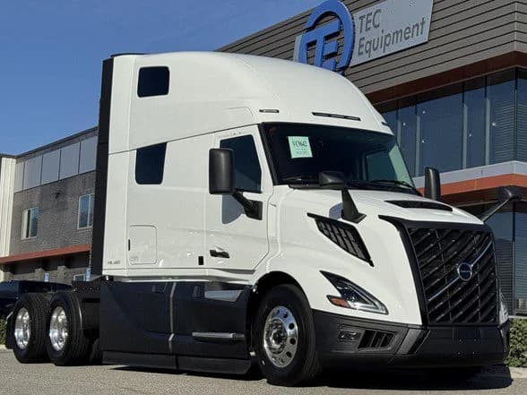 2026 Volvo VNL 860