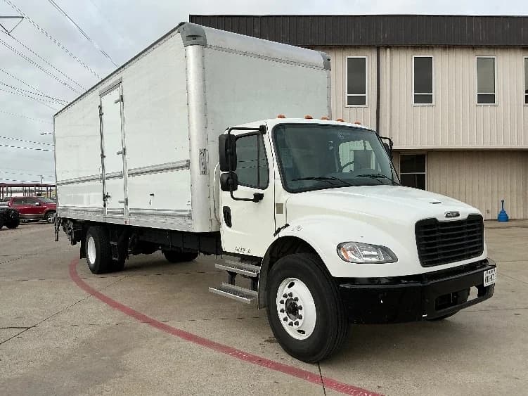2022 Freightliner M2 106
