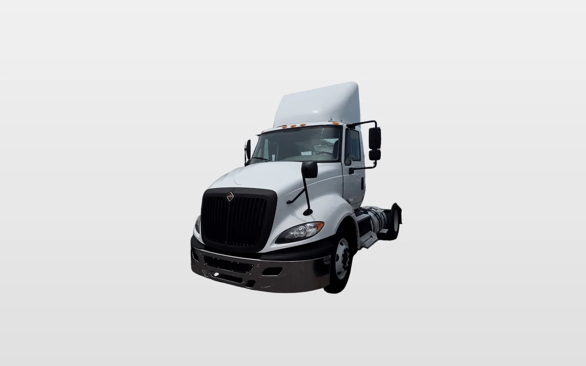 2018 International ProStar — photo 1