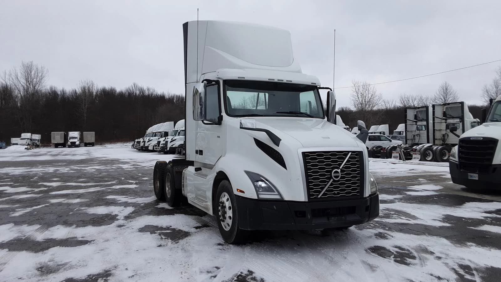 2019 Volvo VNL 300