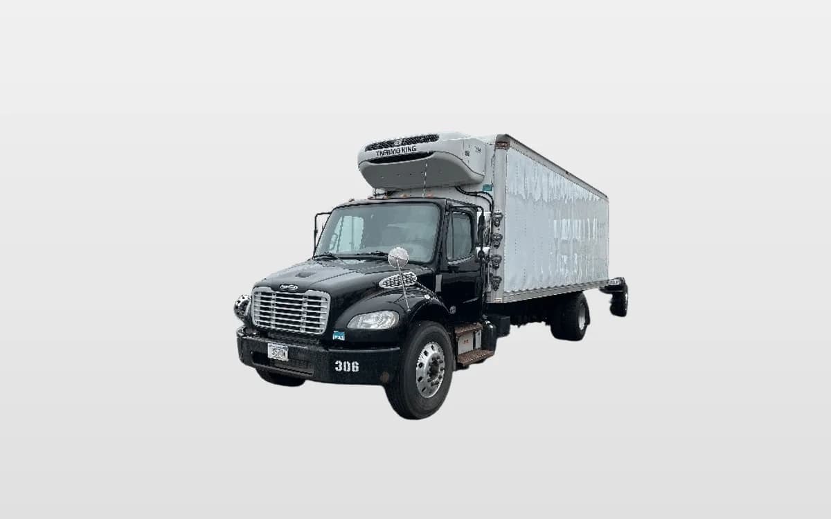 2019 Freightliner M2 106 — photo 1