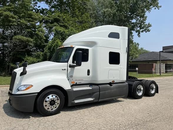 2021 International LT
