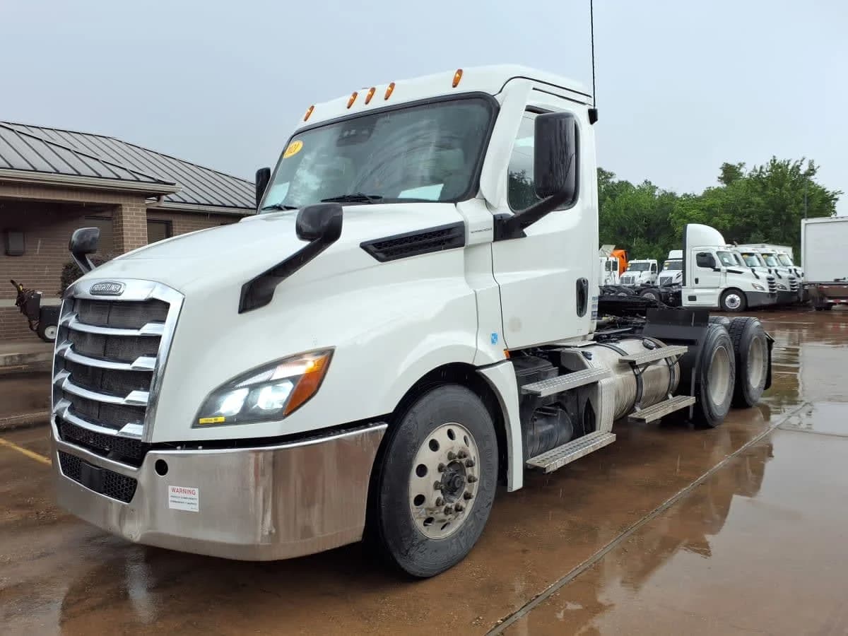 2021 Freightliner Cascadia