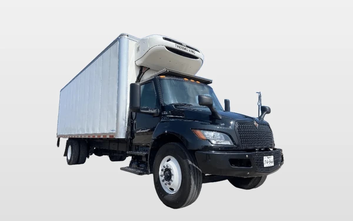 2024 International MV — photo 1