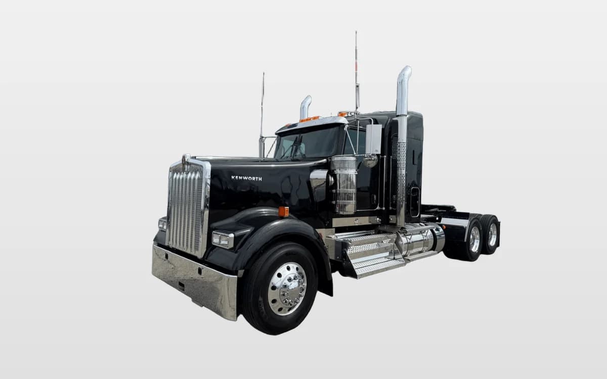 2027 Kenworth W900 — photo 1